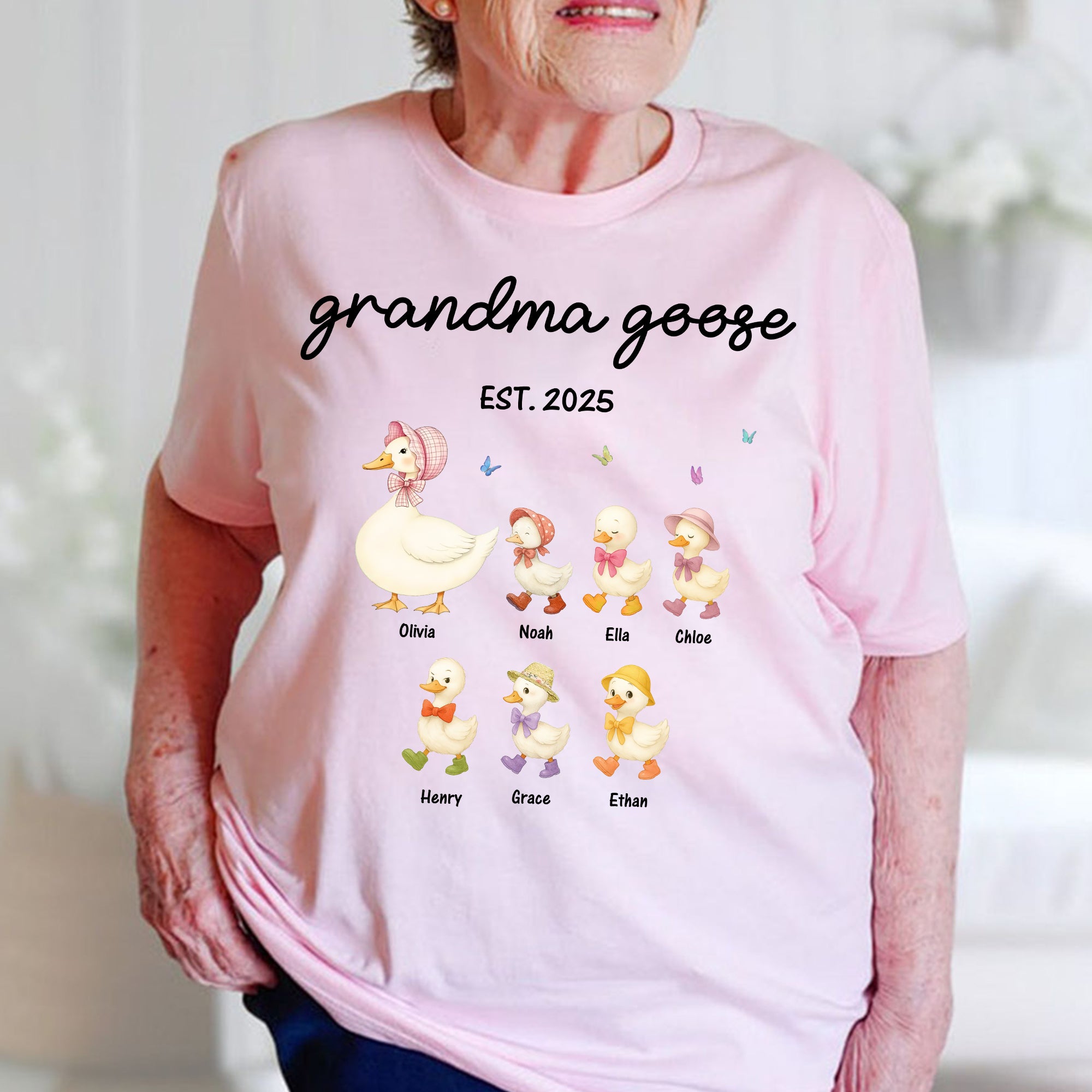 Grandma Goose Mama Goose And Kids - Custom Name Shirt - Personalized Shirt Custom T-shirt