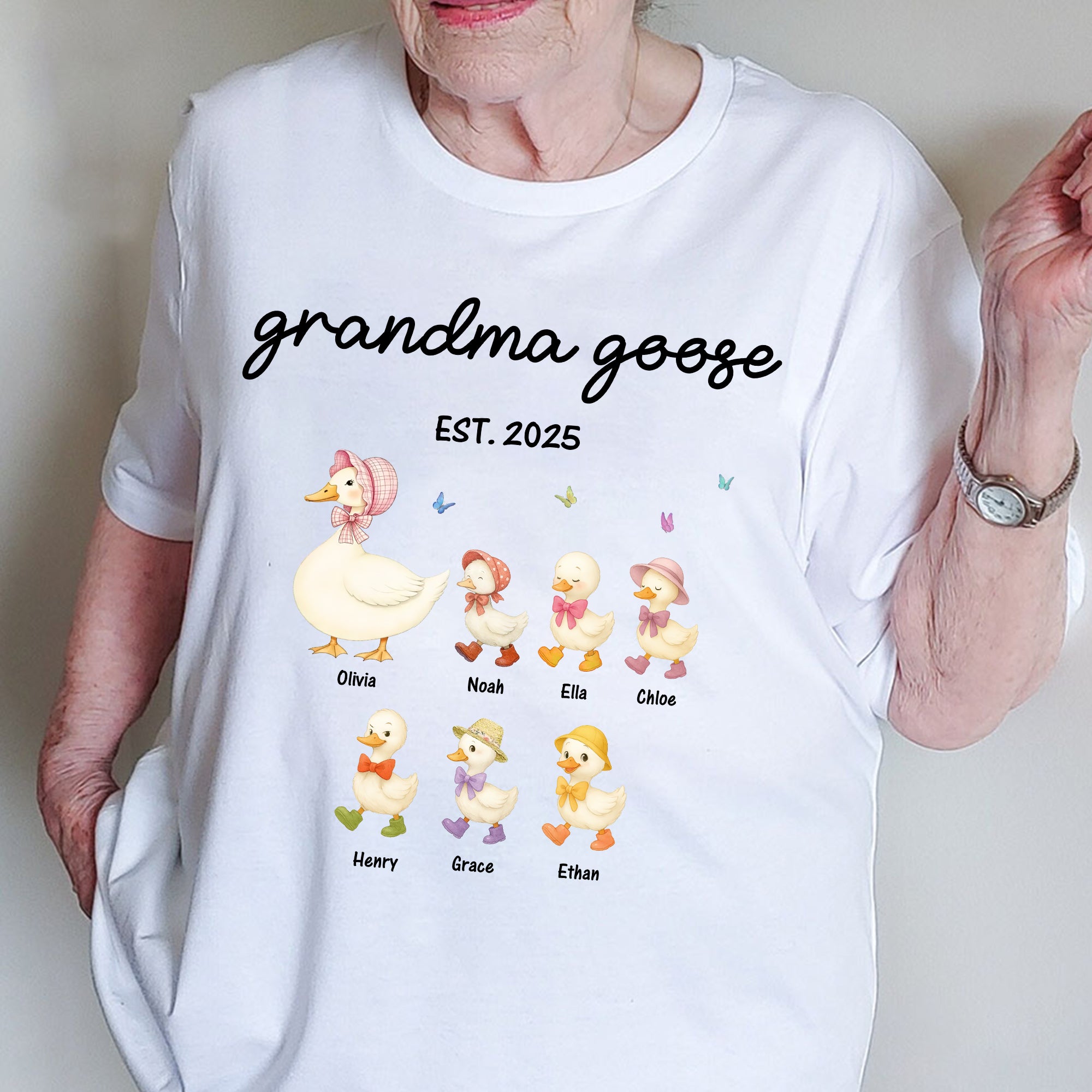 Grandma Goose Mama Goose And Kids - Custom Name Shirt - Personalized Shirt Custom T-shirt