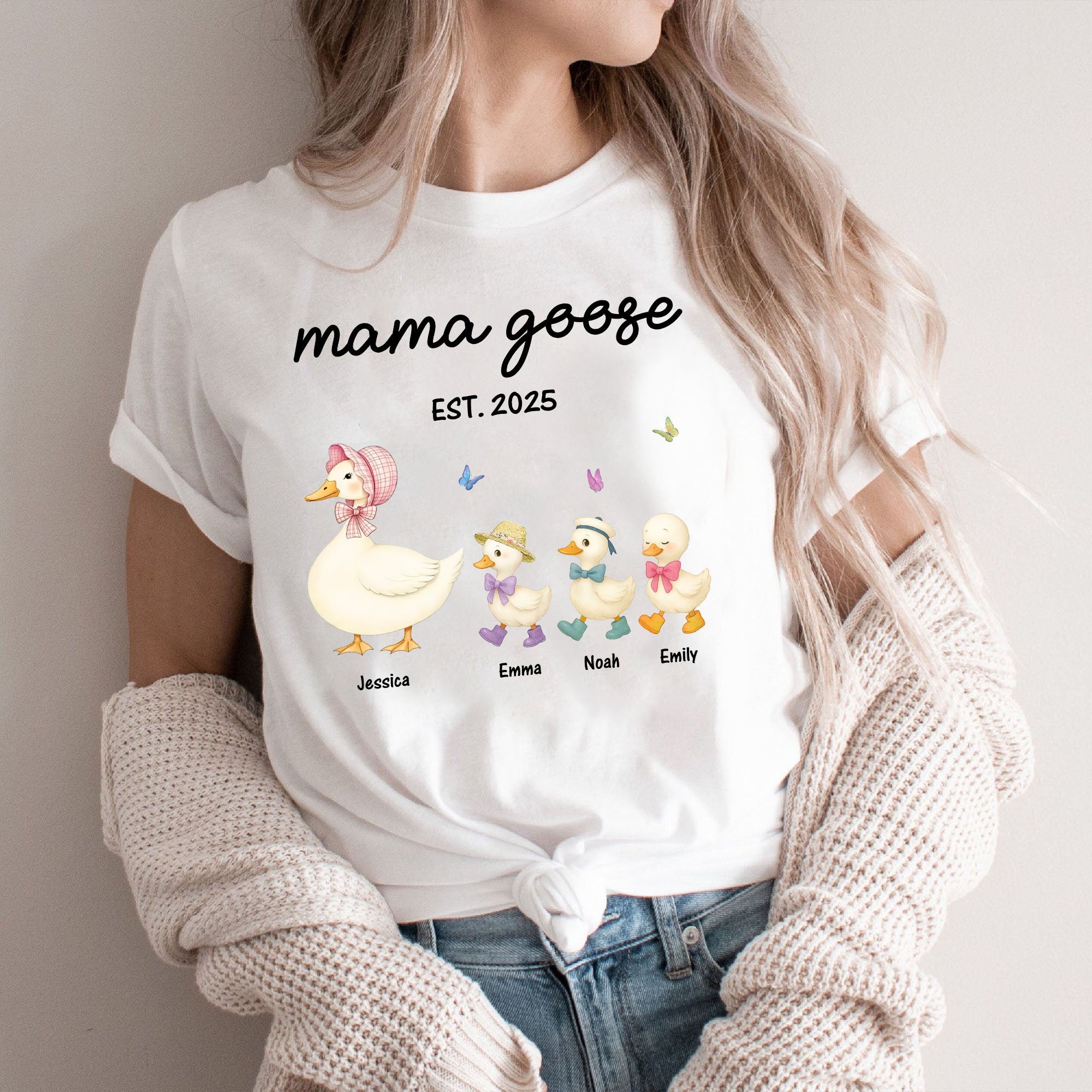Grandma Goose Mama Goose And Kids - Custom Name Shirt - Personalized Shirt Custom T-shirt