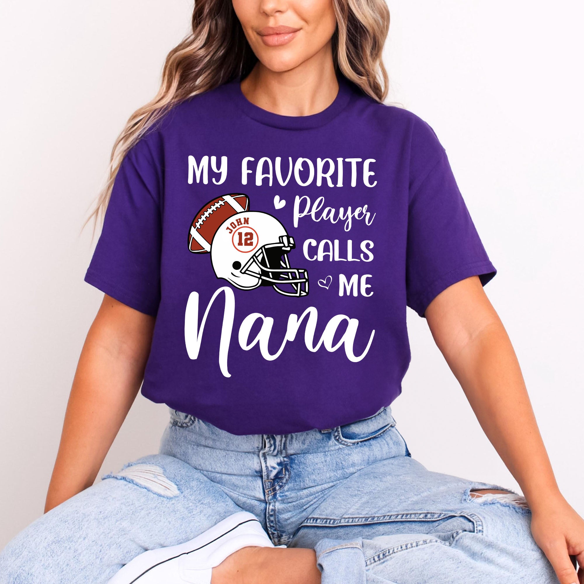 Football Grandma Mama Shirt - Personalized Shirt Custom T-shirt - Gift for Family